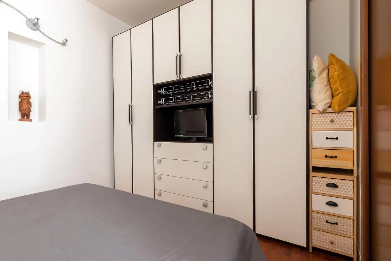 Apartment Terrace At 20 Minutes From Duomo - Homeunity Milan