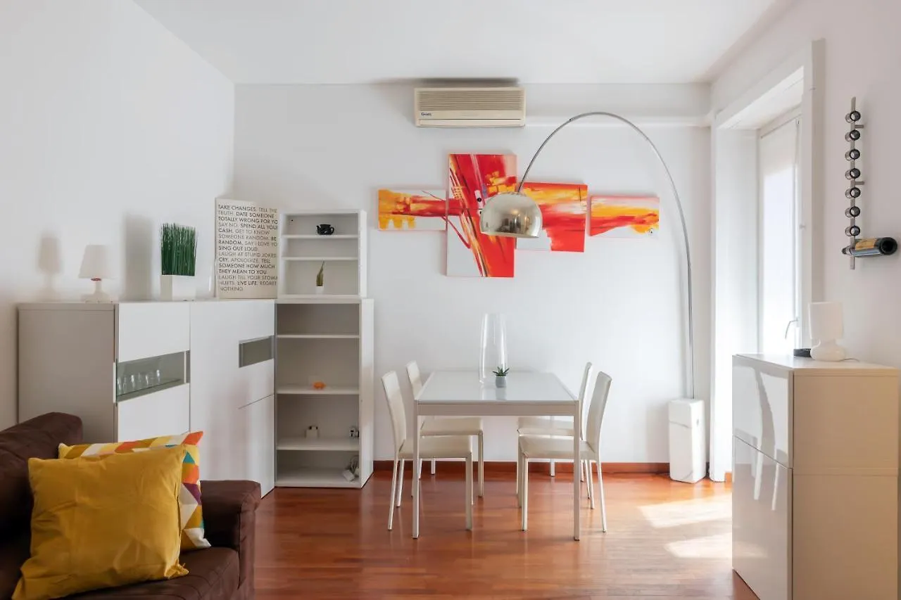 Terrace At 20 Minutes From Duomo - Homeunity Milan